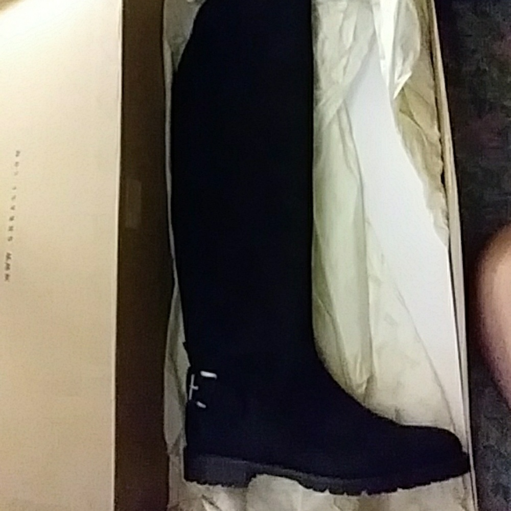 Knee high Faux Suede Bass boots